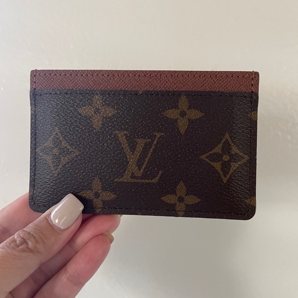 LOUIS VUITTON CARD HOLDER - Picture 5 of 5